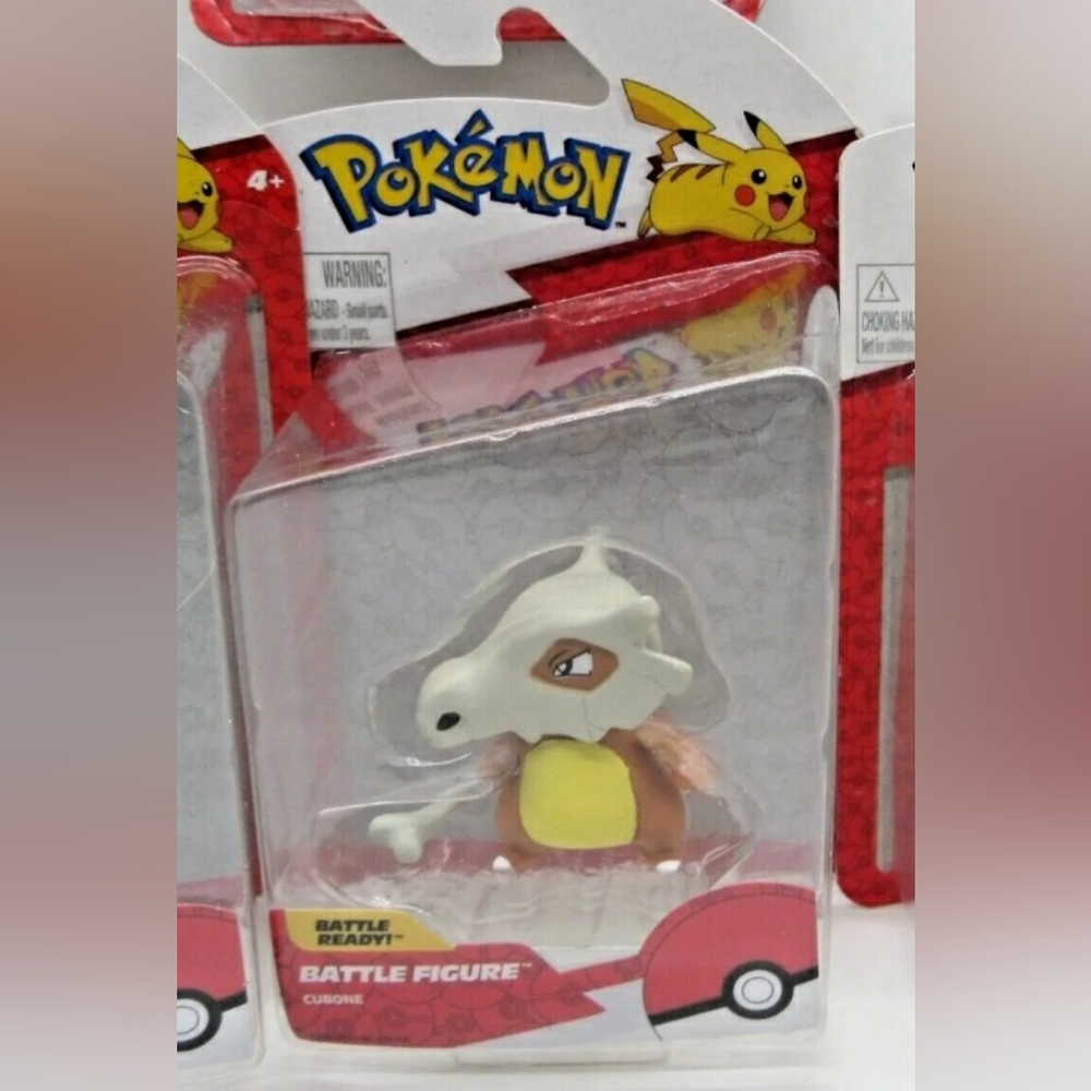 Pokemon battle figure (Kubone)
